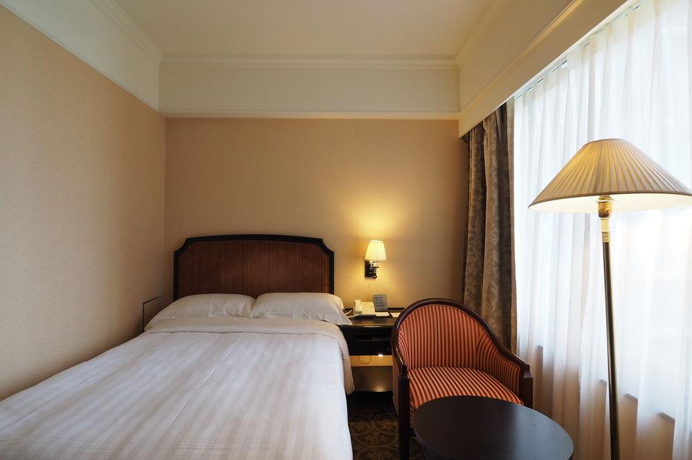 Hotel Kingdom Kaohsiung Esterno foto