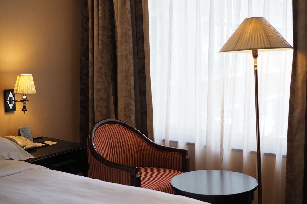 Hotel Kingdom Kaohsiung Esterno foto