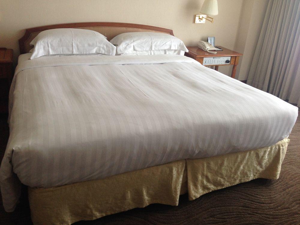 Hotel Kingdom Kaohsiung Esterno foto