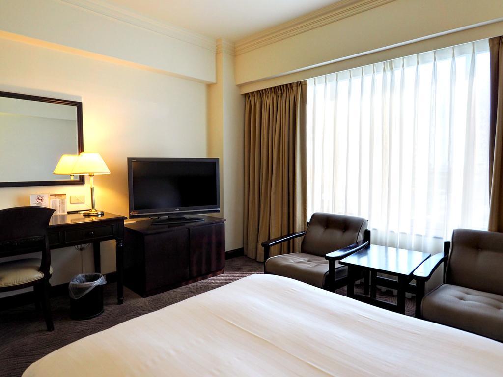 Hotel Kingdom Kaohsiung Esterno foto