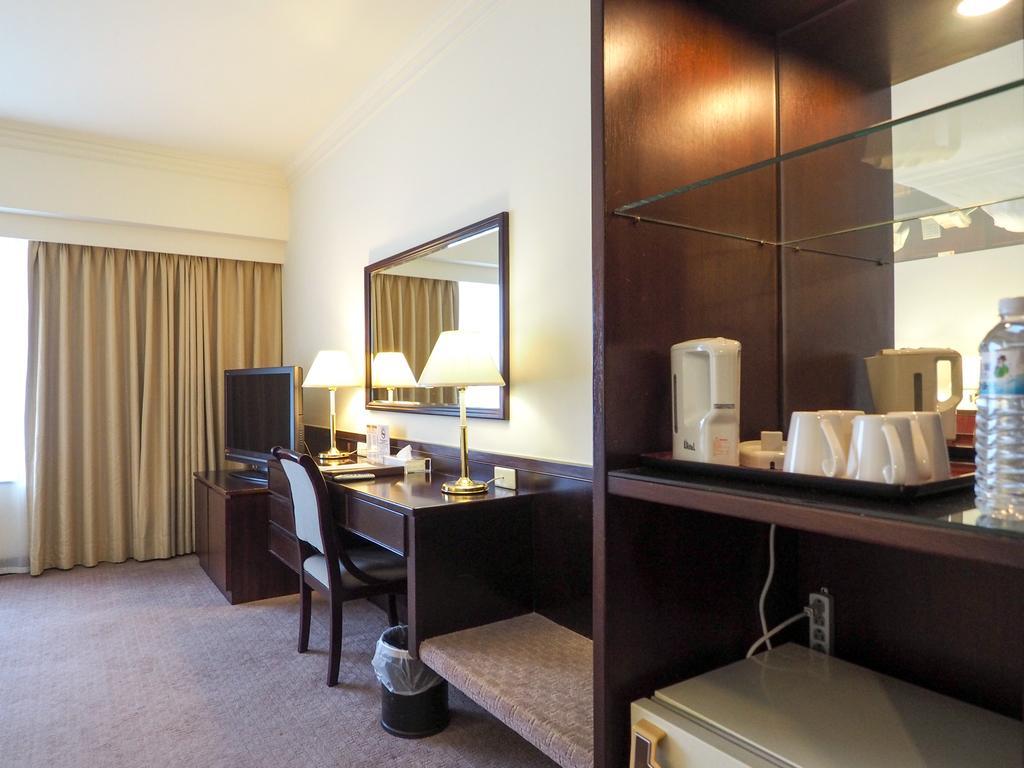 Hotel Kingdom Kaohsiung Esterno foto