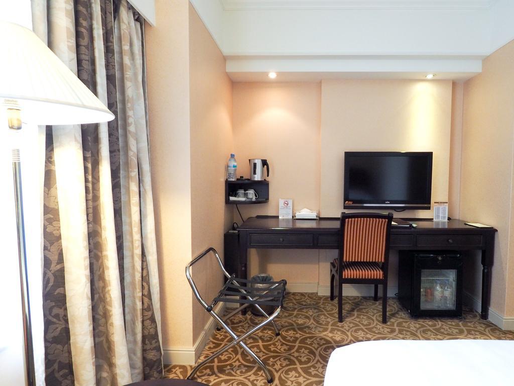 Hotel Kingdom Kaohsiung Esterno foto