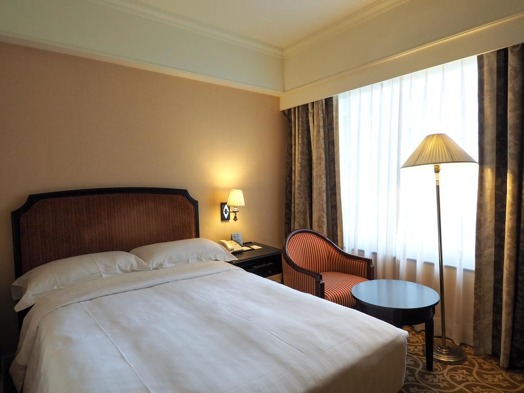 Hotel Kingdom Kaohsiung Esterno foto