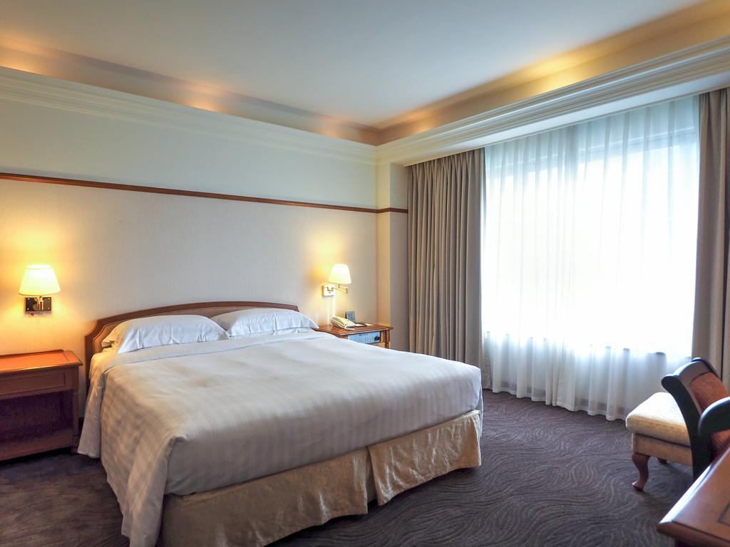 Hotel Kingdom Kaohsiung Esterno foto
